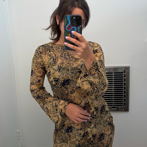 Zara Paisley Strappy Back Maxi Dress NWT Size S – 100% Viscose - Picture 5 of 10